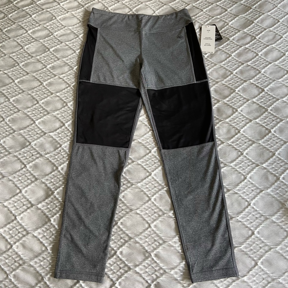 Essenza Black and Gray Leggings NWT